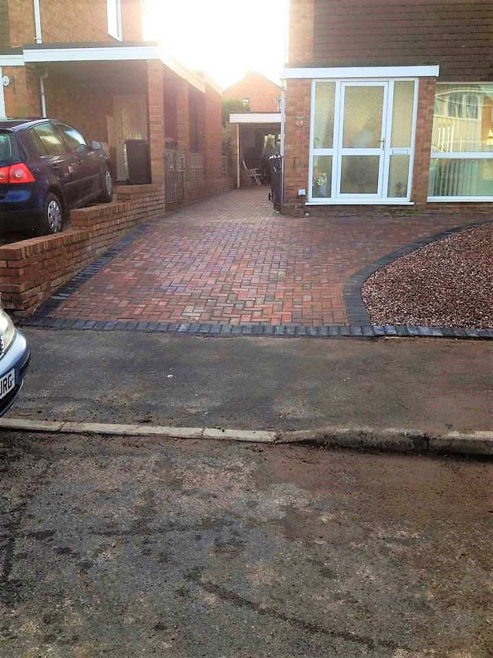 Block paving Ace of Spades